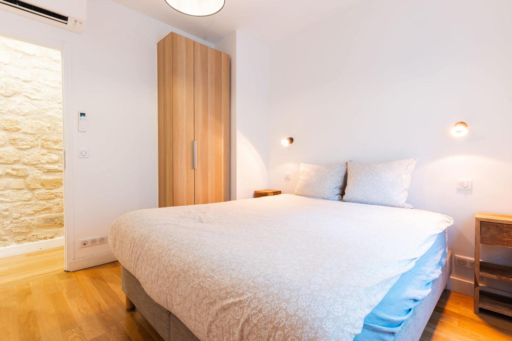Loft 4 Bedroom Montmartre Pigalle Ac By Lcc Agency Paris Luaran gambar