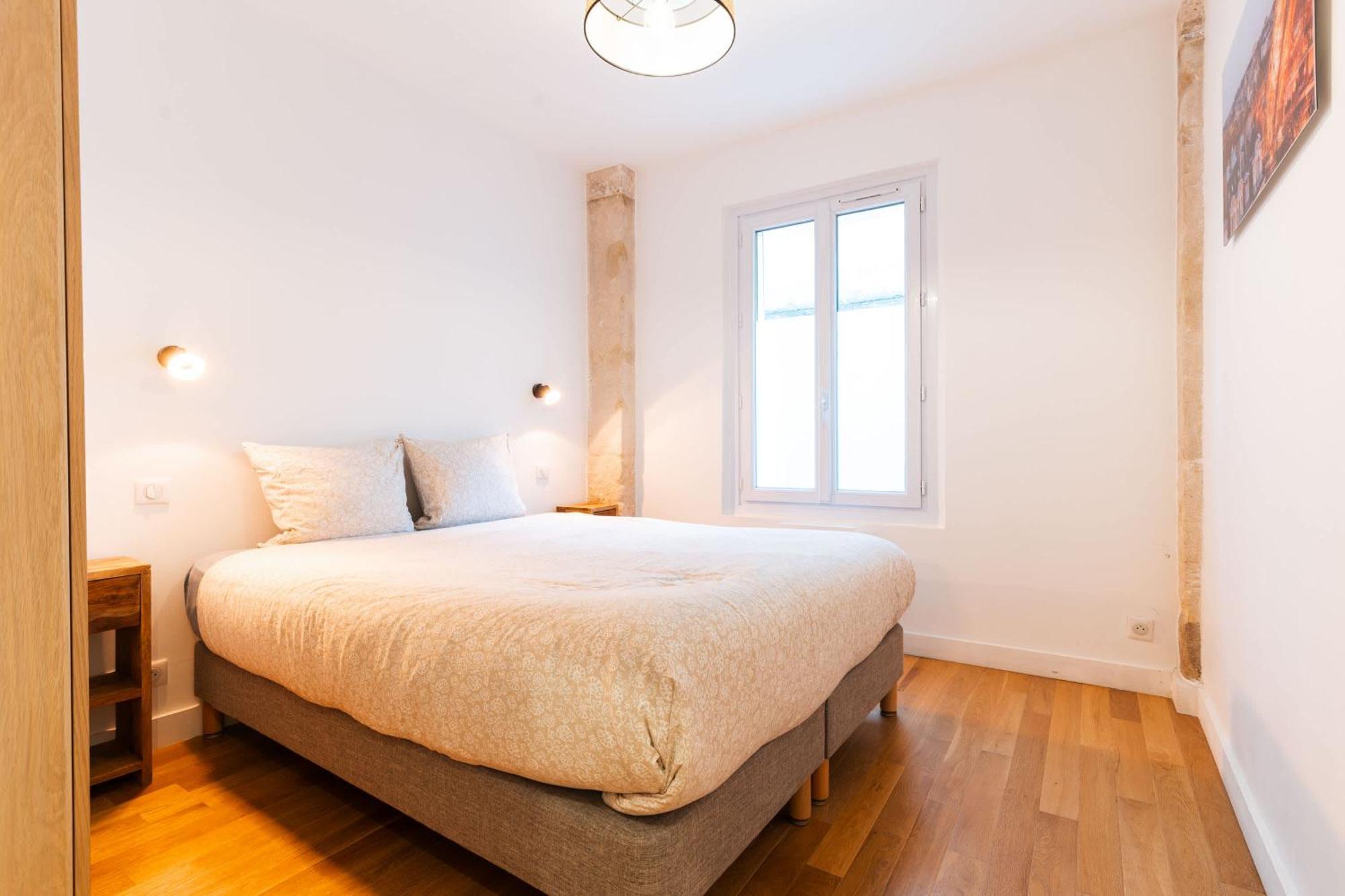 Loft 4 Bedroom Montmartre Pigalle Ac By Lcc Agency Paris Luaran gambar