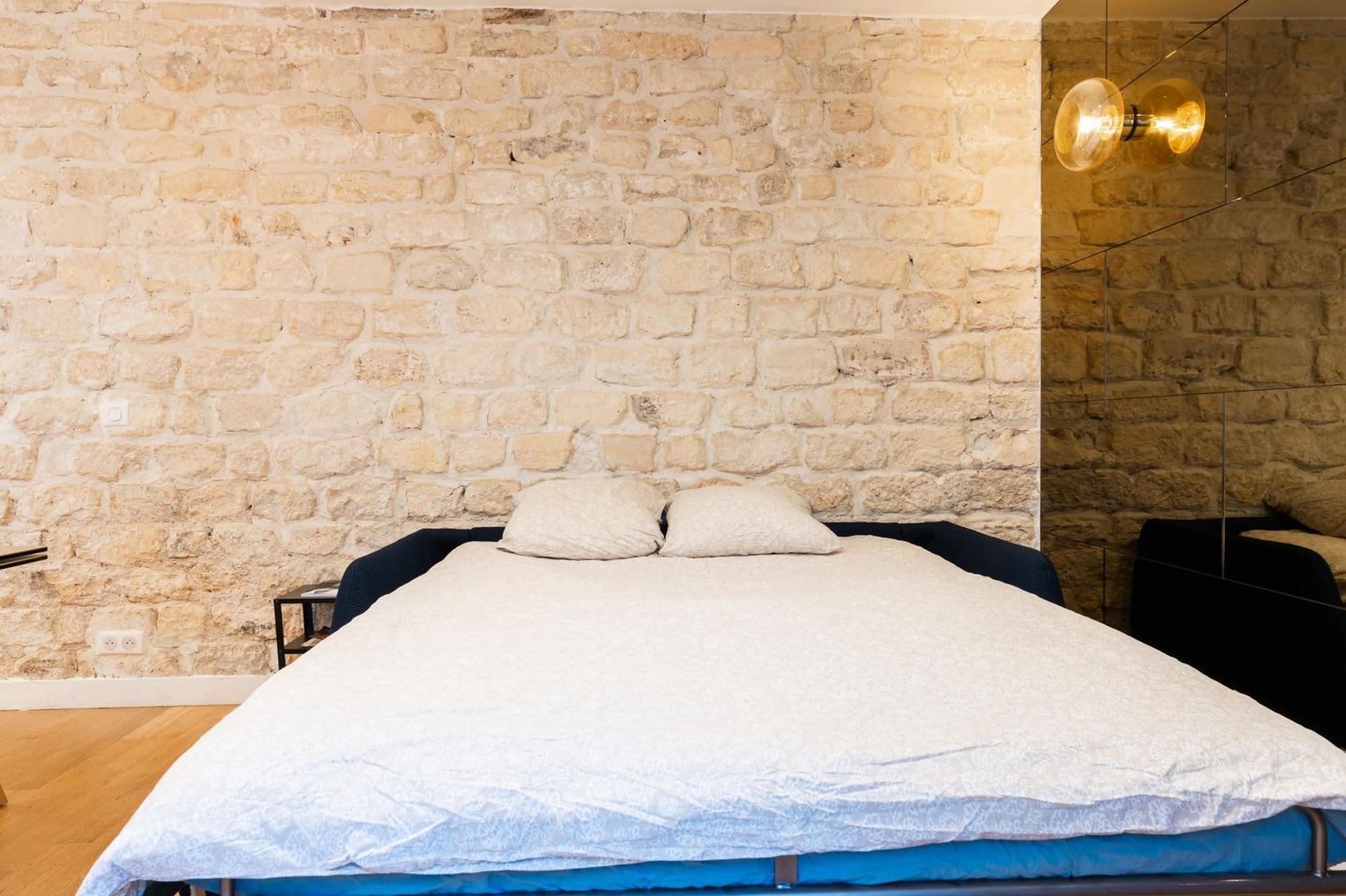 Loft 4 Bedroom Montmartre Pigalle Ac By Lcc Agency Paris Luaran gambar