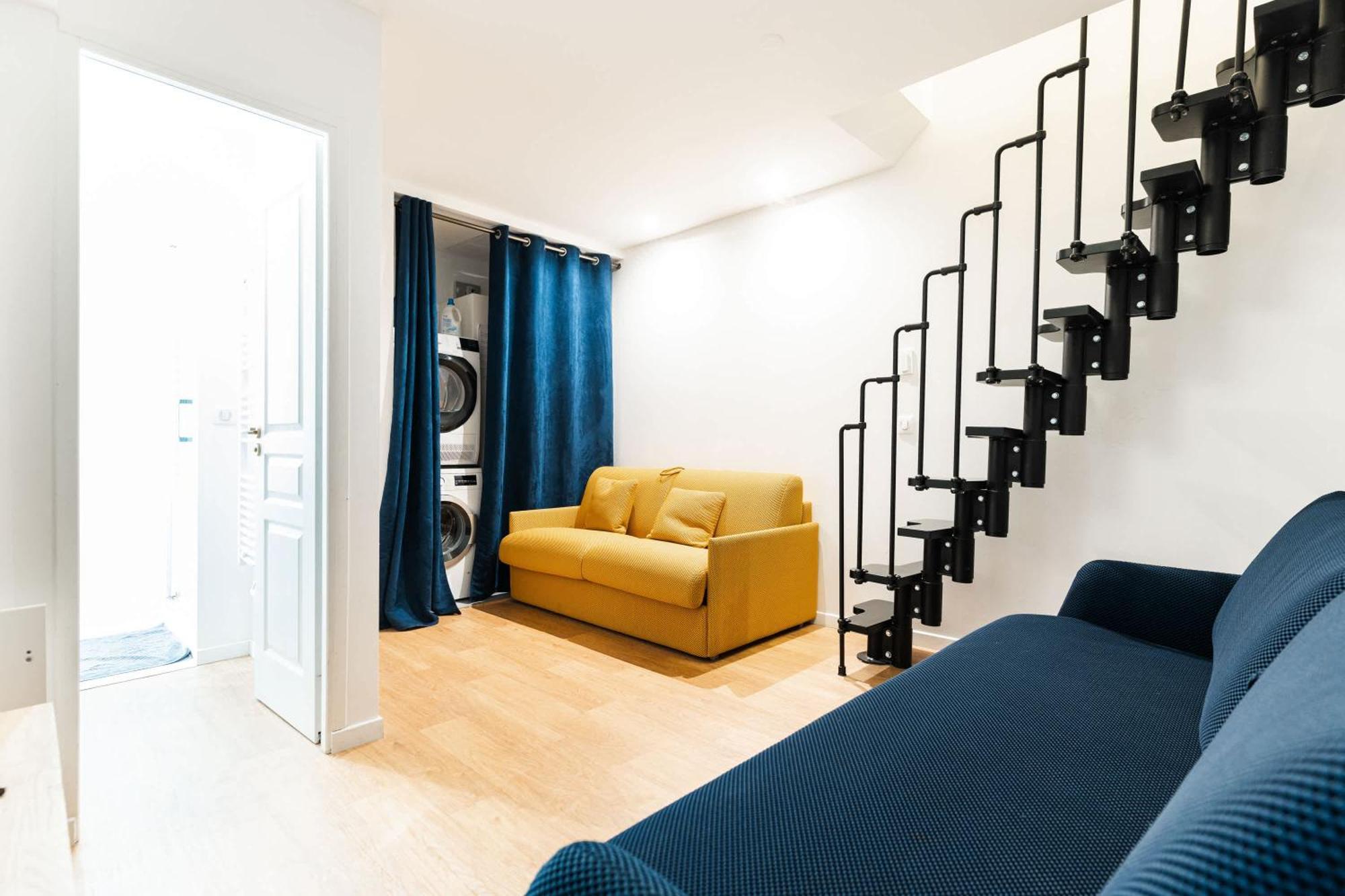 Loft 4 Bedroom Montmartre Pigalle Ac By Lcc Agency Paris Luaran gambar