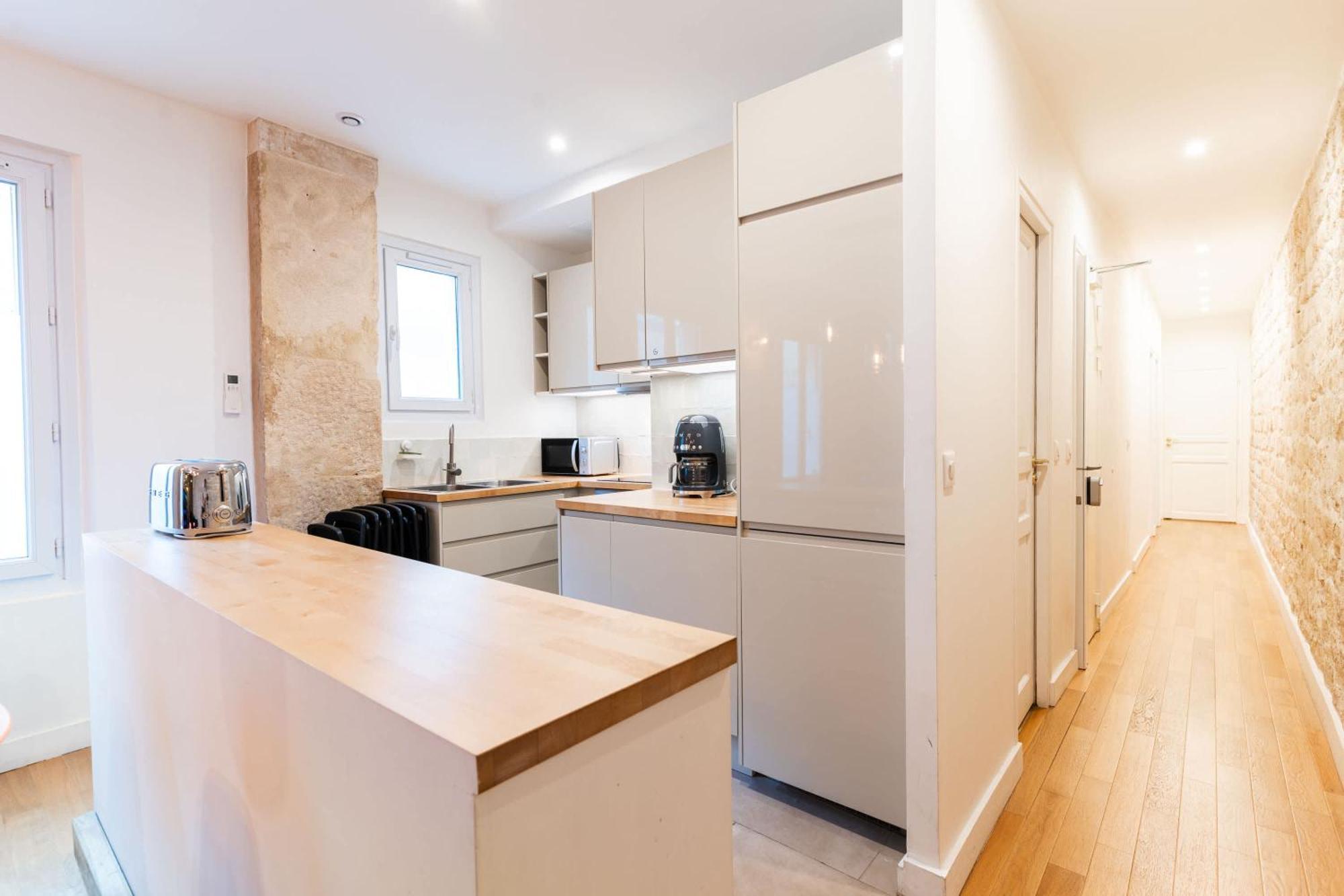 Loft 4 Bedroom Montmartre Pigalle Ac By Lcc Agency Paris Luaran gambar