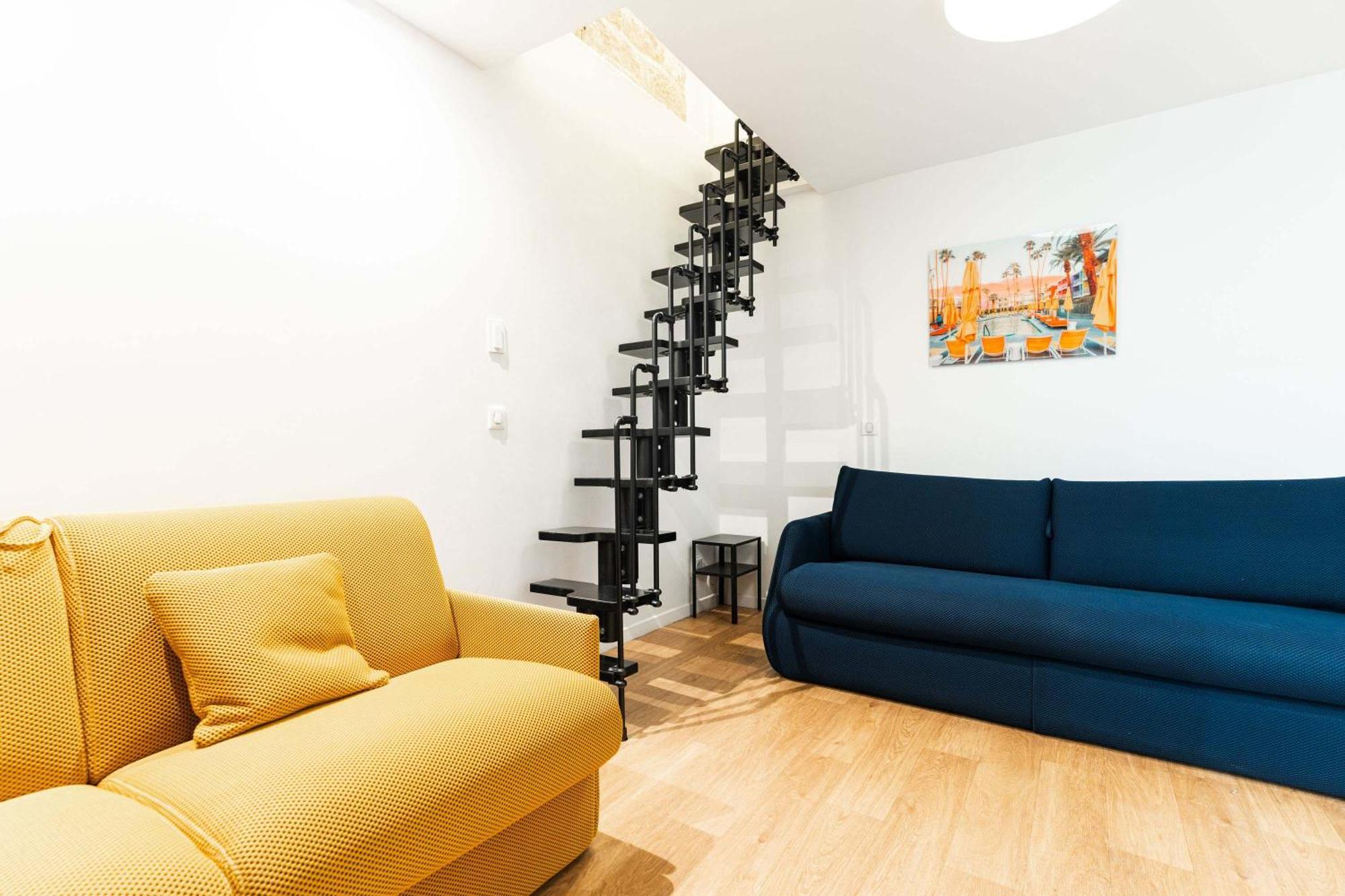Loft 4 Bedroom Montmartre Pigalle Ac By Lcc Agency Paris Luaran gambar